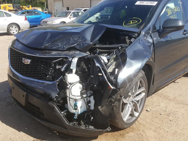 1GYFZFR46KF121361 - 2019 CADILLAC XT4 SPORT GRAY photo 9