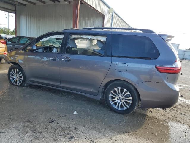 5TDYZ3DC0LS045861 - 2020 TOYOTA SIENNA XLE GRAY photo 2