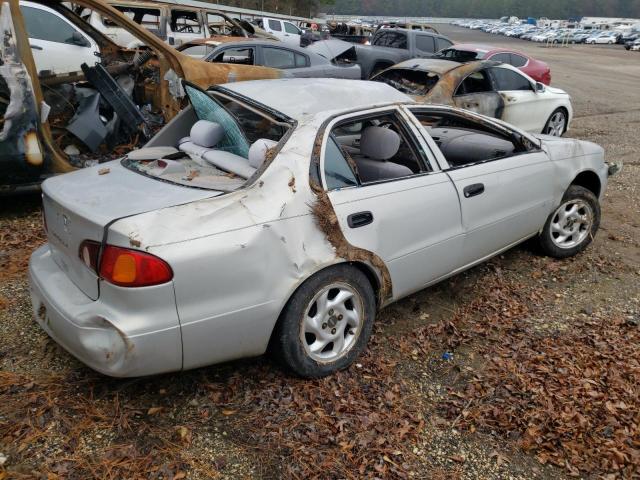 1NXBR12E12Z615807 - 2002 TOYOTA COROLLA CE SILVER photo 3