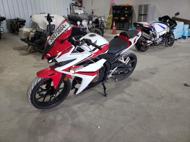 MLHPC4417J5500156 - 2018 HONDA CBR500 R RED photo 2