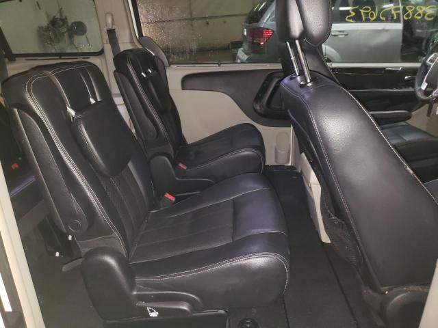 2A4RR8DG8BR799029 - 2011 CHRYSLER TOWN & COU TOURING L WHITE photo 11