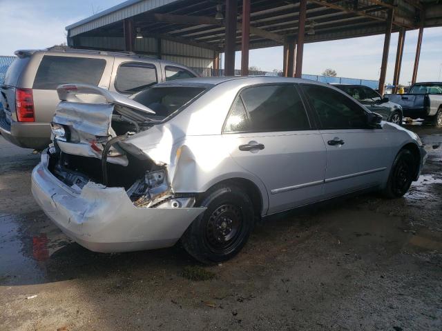 1HGCM55183A035062 - 2003 HONDA ACCORD DX SILVER photo 3