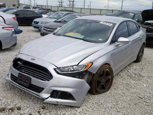 1FA6P0H73F5119198 - 2015 FORD FUSION SE  photo 2