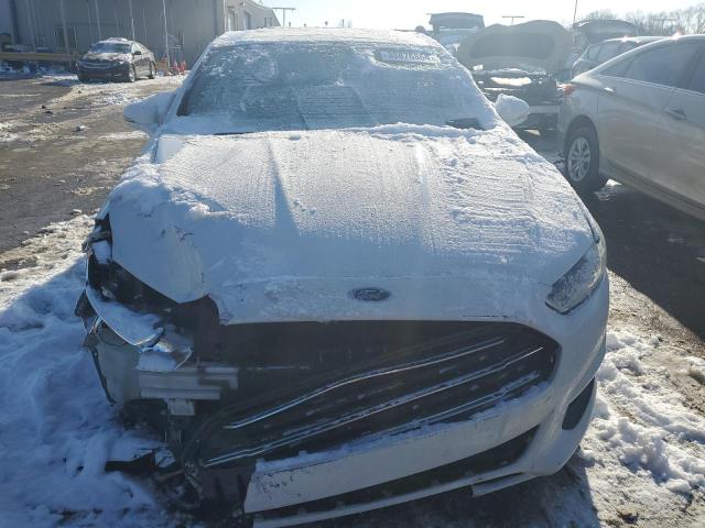 1FA6P0H71F5107230 - 2015 FORD FUSION SE WHITE photo 5