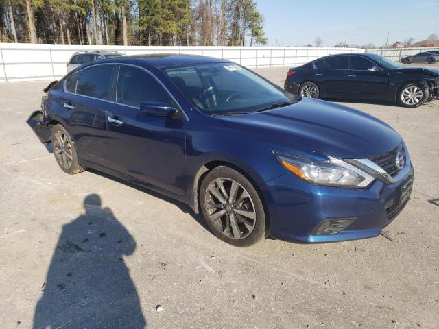 1N4AL3AP0HC156290 - 2017 NISSAN ALTIMA 2.5 BLUE photo 4