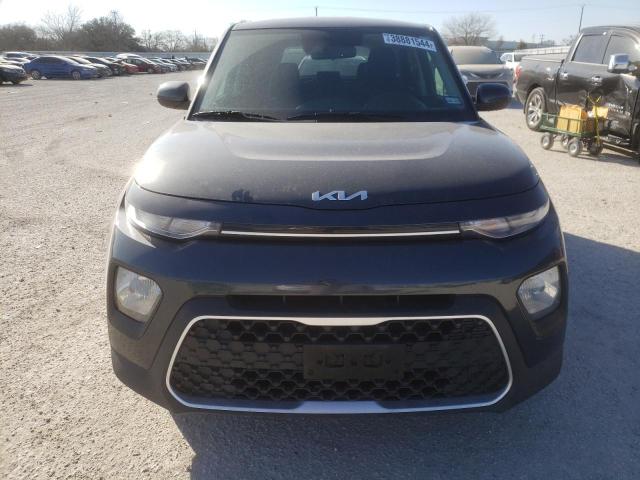 KNDJ23AU5N7832062 - 2022 KIA SOUL LX CHARCOAL photo 5