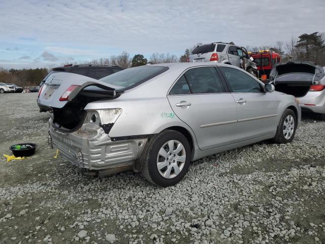 4T1BF3EK7BU681039 - 2011 TOYOTA CAMRY BASE SILVER photo 3