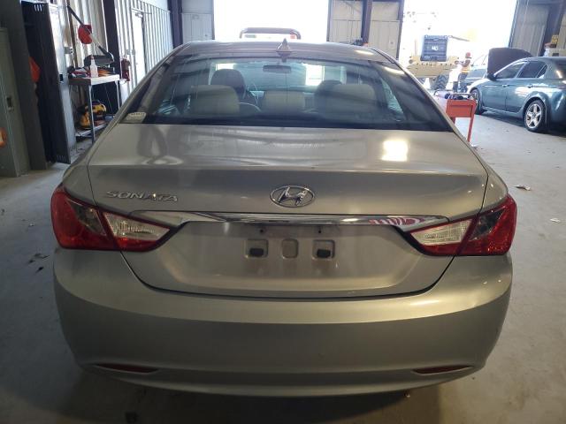 5NPEB4AC2BH181883 - 2011 HYUNDAI SONATA GLS SILVER photo 6