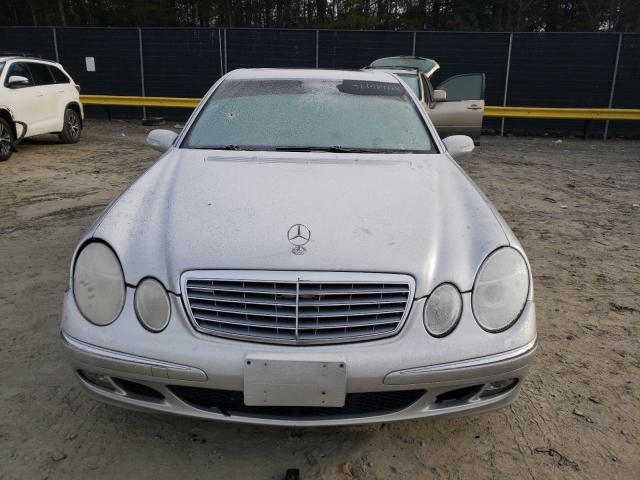 WDBUF70JX3A118409 - 2003 MERCEDES-BENZ E 500 SILVER photo 5