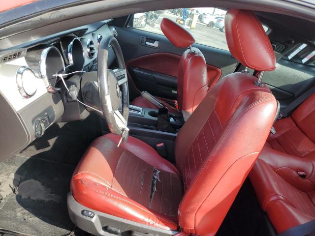 1ZVFT82H455245247 - 2005 FORD MUSTANG GT RED photo 7