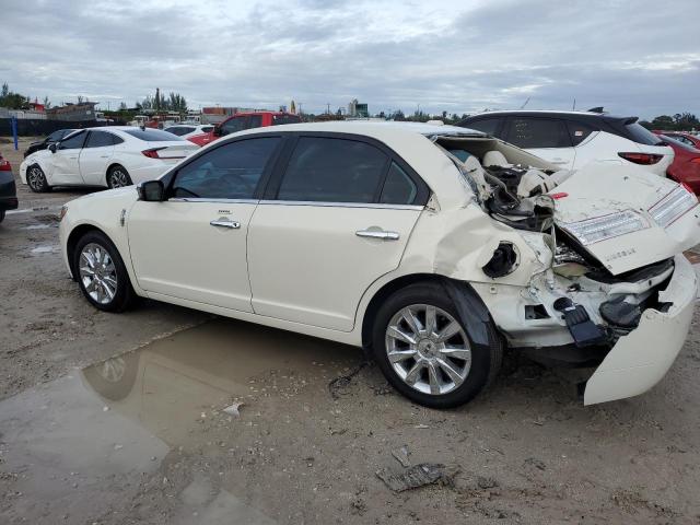 3LNHL2GC6CR815115 - 2012 LINCOLN MKZ WHITE photo 2