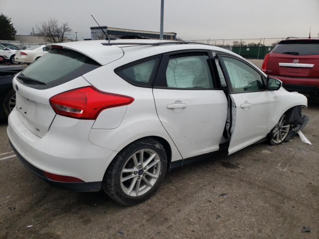 1FADP3K22HL223654 - 2017 FORD FOCUS SE WHITE photo 3