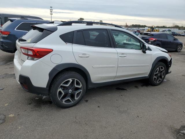 JF2GTAJC7JH215965 - 2018 SUBARU CROSSTREK LIMITED WHITE photo 3