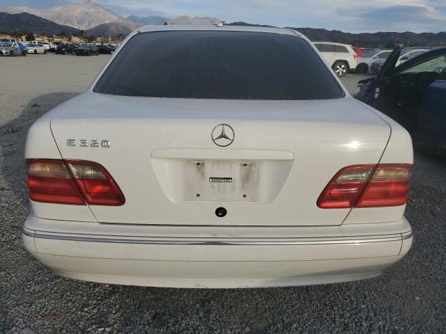 WDBJF65J61B259927 - 2001 MERCEDES-BENZ E 320 WHITE photo 6