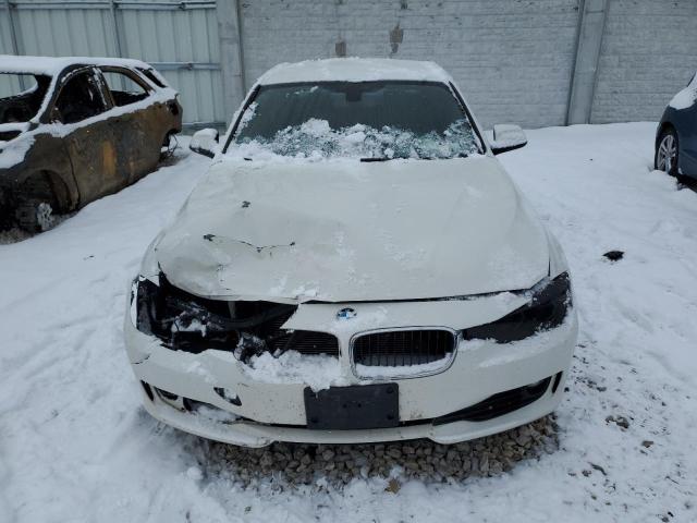 WBA3C3C5XEP660944 - 2014 BMW 320 I XDRIVE WHITE photo 5