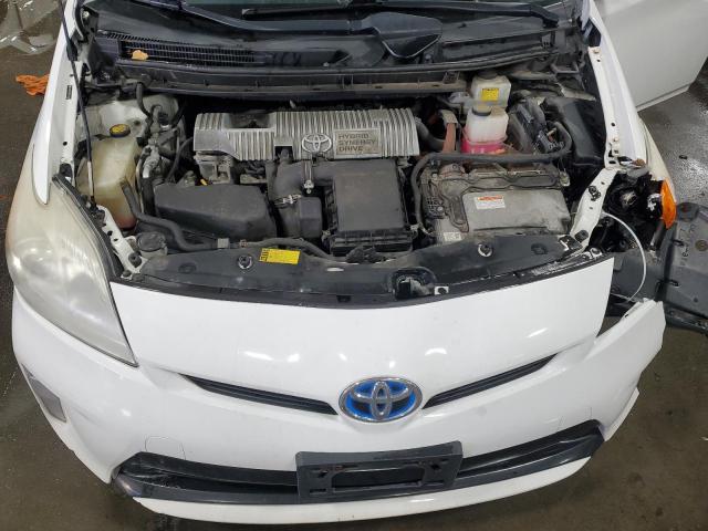 JTDKN3DU2C5442133 - 2012 TOYOTA PRIUS WHITE photo 11