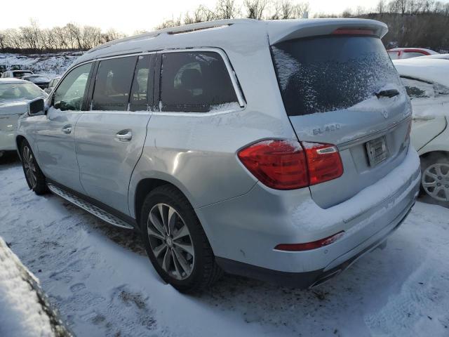 4JGDF7CE8EA397664 - 2014 MERCEDES-BENZ GL 450 4MATIC SILVER photo 2