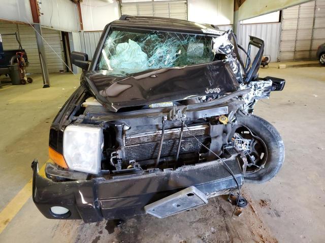 1J8HG58NX8C225573 - 2008 JEEP COMMANDER LIMITED GREEN photo 5