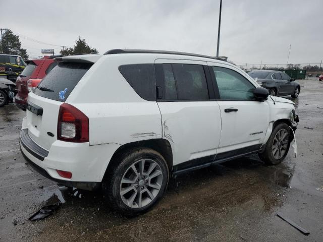 1C4NJCBA4GD790643 - 2016 JEEP COMPASS SPORT WHITE photo 3