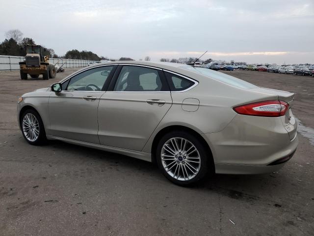 3FA6P0HD1FR305440 - 2015 FORD FUSION SE GOLD photo 2