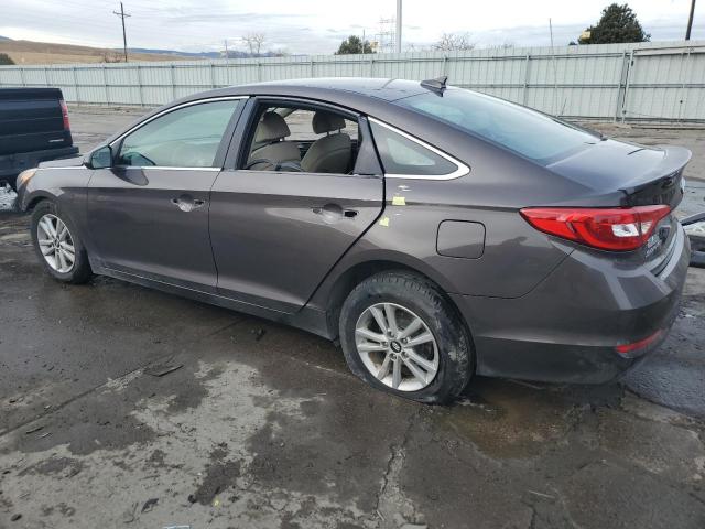 5NPE24AF3FH203728 - 2015 HYUNDAI SONATA SE GRAY photo 2