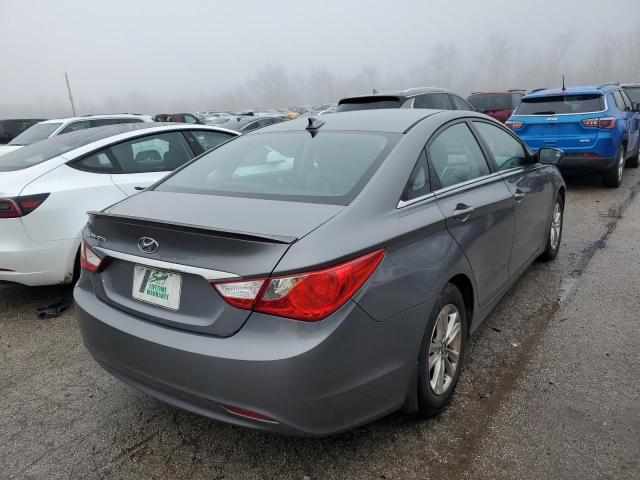 5NPEB4AC3DH671929 - 2013 HYUNDAI SONATA GLS GRAY photo 3