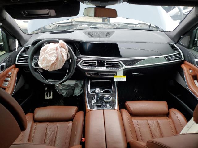 5UXCX6C06N9K04858 - 2022 BMW X7 M50I GRAY photo 8