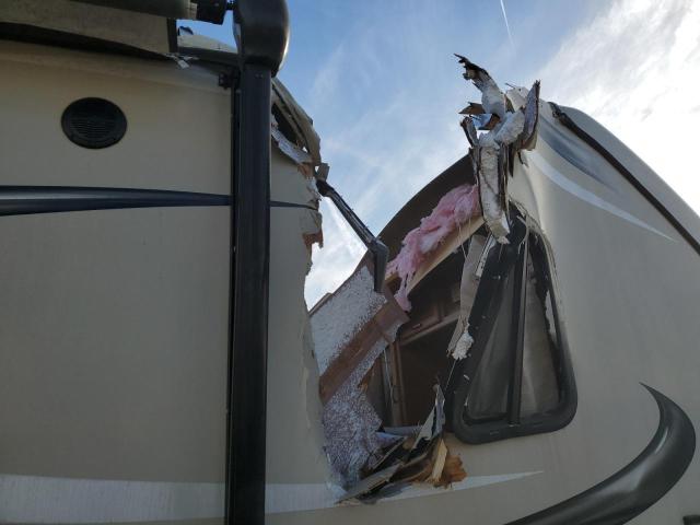 4V0TC322XHE019986 - 2017 CROS ALL MODELS BEIGE photo 9