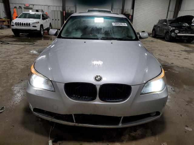 WBANF73586CG66664 - 2006 BMW 530 XI SILVER photo 5