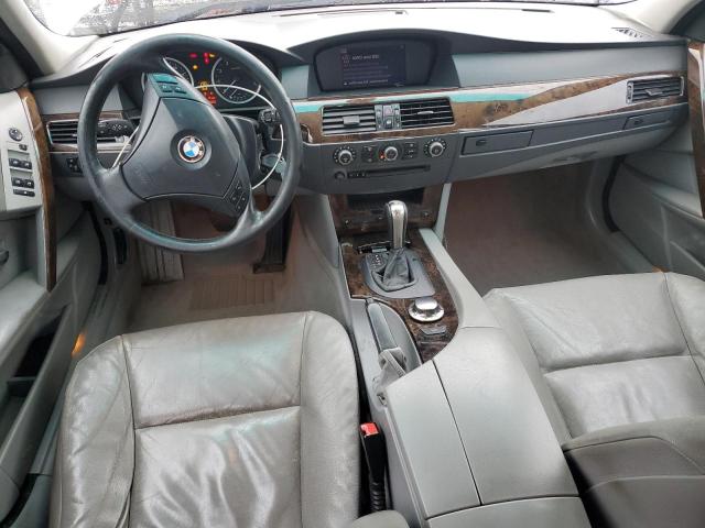 WBANF73586CG66664 - 2006 BMW 530 XI SILVER photo 8