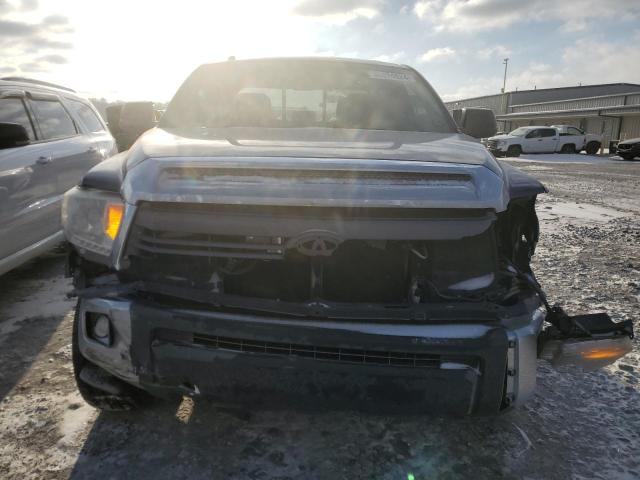 5TFRY5F11EX156947 - 2014 TOYOTA TUNDRA DOUBLE CAB SR/SR5 BLUE photo 5