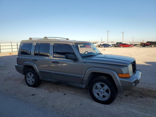 1J8HG48K86C305225 - 2006 JEEP COMMANDER TAN photo 4