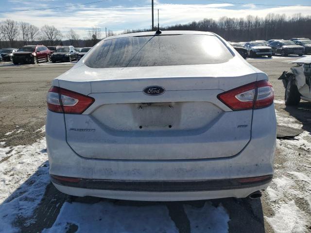 1FA6P0H74G5126498 - 2016 FORD FUSION SE WHITE photo 6