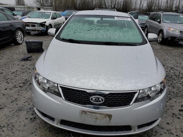 KNAFU4A2XB5373653 - 2011 KIA FORTE EX SILVER photo 5