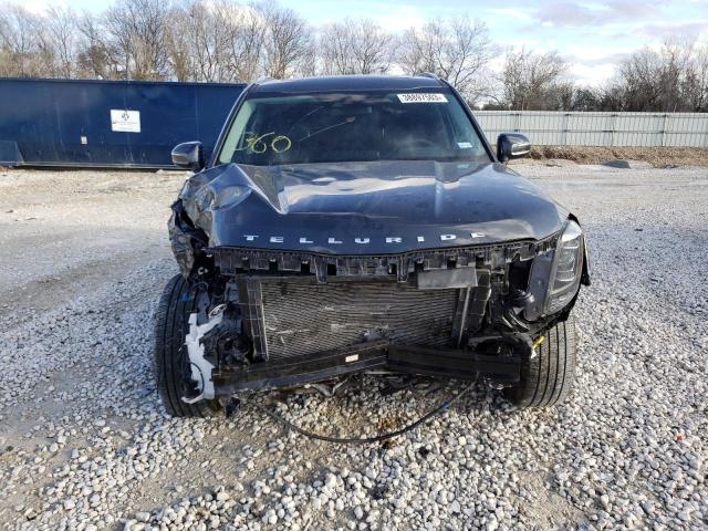 5XYP64HC1NG288065 - 2022 KIA TELLURIDE S CHARCOAL photo 5