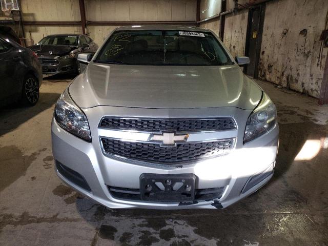 1G11C5SAXDF207960 - 2013 CHEVROLET MALIBU 1LT SILVER photo 5