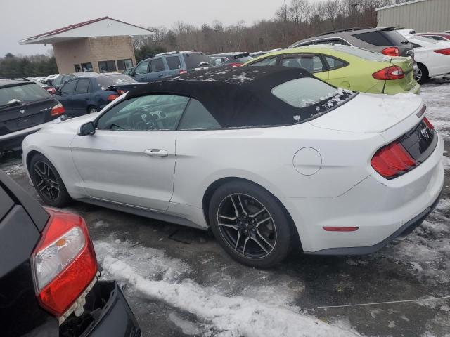 1FATP8UH2K5170525 - 2019 FORD MUSTANG WHITE photo 2