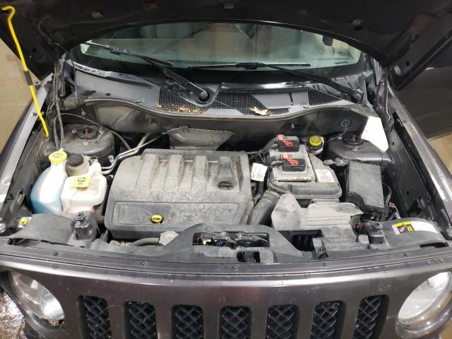 1C4NJRFB0FD348432 - 2015 JEEP PATRIOT LATITUDE GRAY photo 11