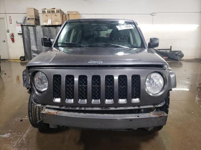 1C4NJRFB0FD348432 - 2015 JEEP PATRIOT LATITUDE GRAY photo 5