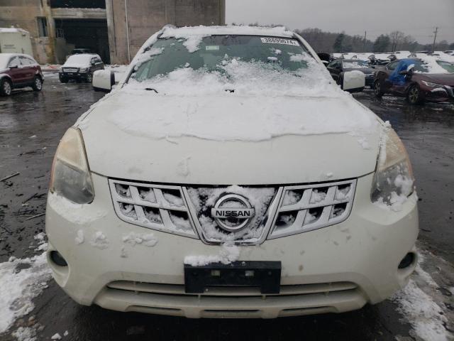 JN8AS5MV7CW416795 - 2012 NISSAN ROGUE S WHITE photo 5