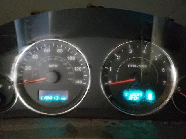 1J8HG48KX7C669650 - 2007 JEEP COMMANDER 银色 照片 9