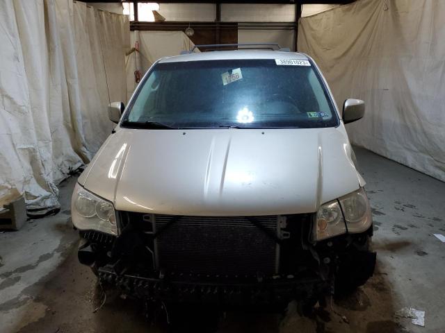 2C4RC1BG8ER448496 - 2014 CHRYSLER TOWN & COU TOURING ოქროსფერი ფოტო 5