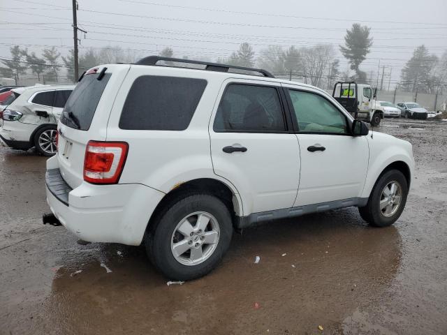 1FMCU0D7XAKA93331 - 2010 FORD ESCAPE XLT WHITE photo 3