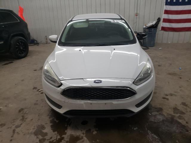 1FADP3F25FL354746 - 2015 FORD FOCUS SE WHITE photo 5