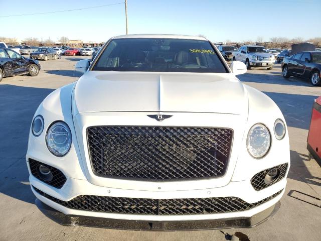 SJAAC2ZV5JC018467 - 2018 BENTLEY BENTAYGA WHITE photo 5