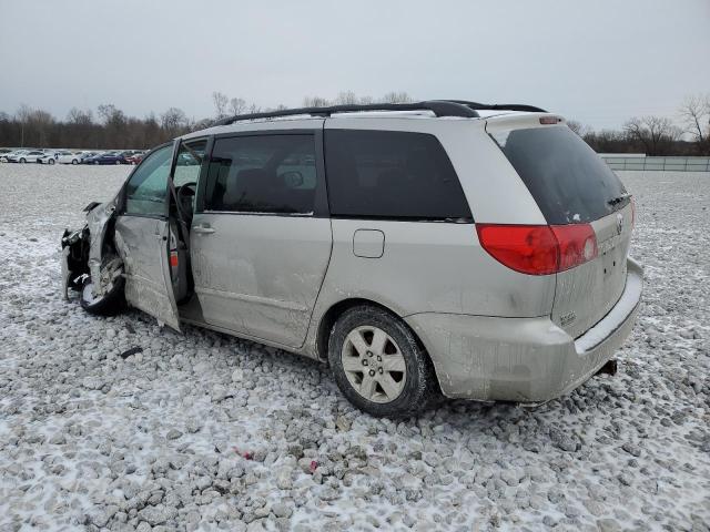 5TDZK23C27S091749 - 2007 TOYOTA SIENNA CE SILVER photo 2