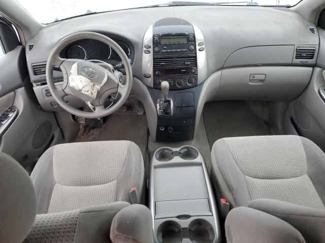 5TDZK23C27S091749 - 2007 TOYOTA SIENNA CE SILVER photo 8