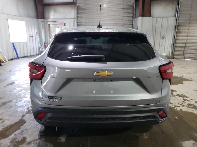 KL77LFE29RC146652 - 2024 CHEVROLET TRAX LS SILVER photo 6