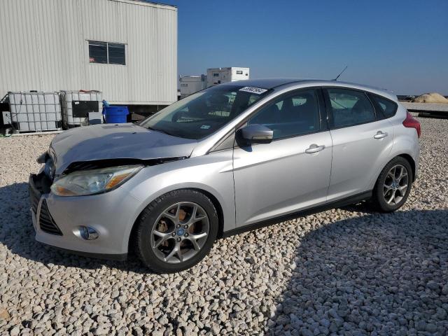 1FADP3K2XDL132450 - 2013 FORD FOCUS SE SILVER photo 1