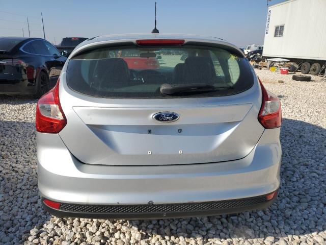 1FADP3K2XDL132450 - 2013 FORD FOCUS SE SILVER photo 6